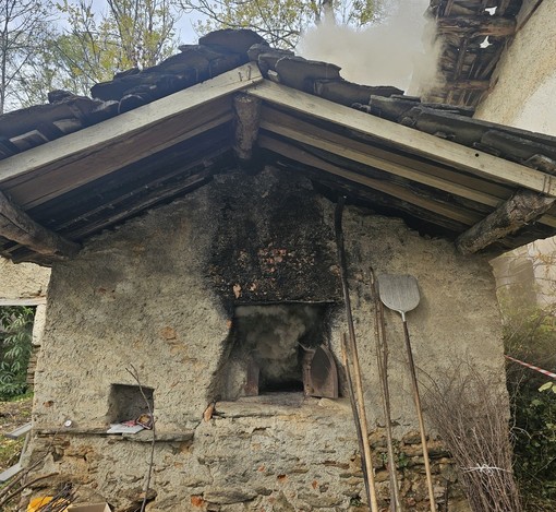 Torna a scaldarsi il forno a legna di Frise: tre giovani ridanno vita alla borgata di Monterosso Grana Torna a scaldarsi il forno a legna di Frise: tre giovani ridanno vita alla borgata di Monterosso Grana