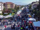 La grande folla che ha accompagnato una scorsa edizione della Castagnata La grande folla che ha accompagnato una scorsa edizione della Castagnata