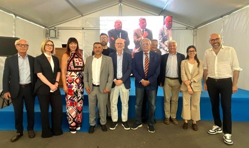 Autotrasporto, nasce FAI Conftrasporto Cuneo-Asti: più forza alle imprese del territorio Autotrasporto, nasce FAI Conftrasporto Cuneo-Asti: più forza alle imprese del territorio