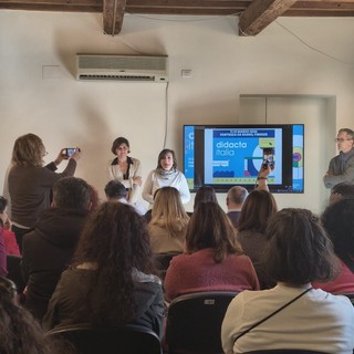 I rappresentanti dell'Istituto Comprensivo "Isoardo-Vanzetti" di Centallo-Villafalletto-Tarantasca-Vottignasco all'incontro di Firenze