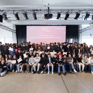 ITC Bonelli di Cuneo trionfa a "Conoscere la Borsa": tre team cuneesi sul podio nazionale grazie alla Fondazione CRC [FOTO]