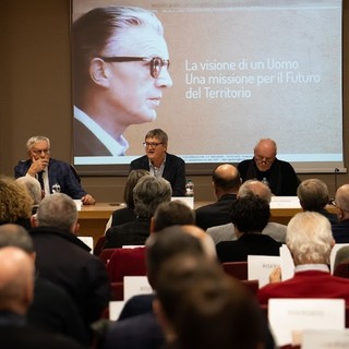 Il convegno dedicato a Don Gianolio &quot;Ricordare il futuro e ricostruire un intelletto collettivo sociale&quot; dello scorso novembre