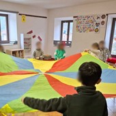 Valle Maira, teatro e migrazione nelle scuole: al via il laboratorio dell'Ecomuseo con gli allievi di San Damiano e Prazzo Valle Maira, teatro e migrazione nelle scuole: al via il laboratorio dell'Ecomuseo con gli allievi di San Damiano e Prazzo