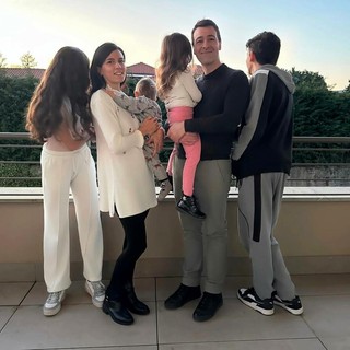 Direttore dell'ufficio postale di Caraglio e super papà: Poste Italiane celebra con lui il 19 marzo