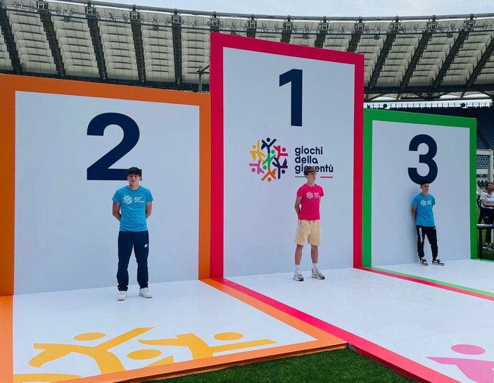 Francesco Vignola sul gradino più alto del podio a Roma Francesco Vignola sul gradino più alto del podio a Roma