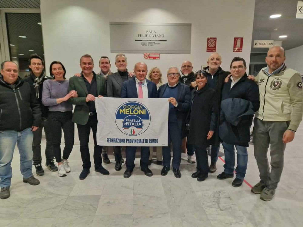 Il gruppo dei dirigenti provinciali di Fdi Il gruppo dei dirigenti provinciali di Fdi