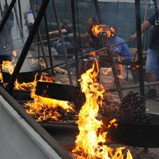 Cuneesi insensibili e indifferenti? La famiglia indigente, le castagne e la lettera ai giornali