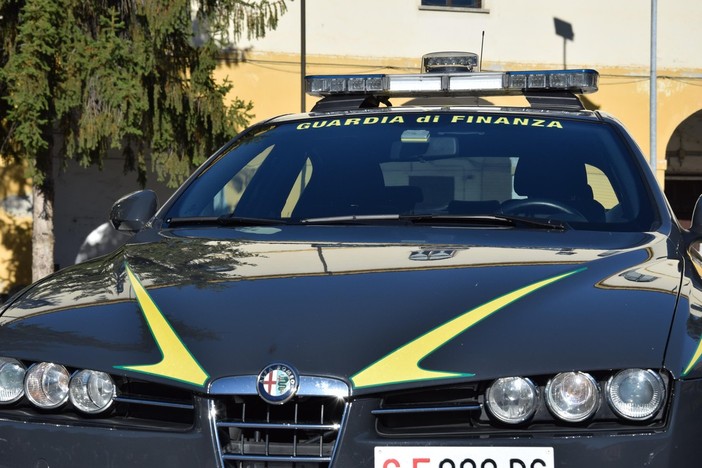Bancarotta fraudolenta a Genova: tra gli immobili sequestrati dalla Guardia di Finanza anche appartamenti a Prato Nevoso