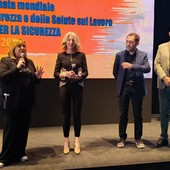 Alcuni scatti dal grande evento in corso al Varco. Ad aprire i lavori – da sinistra nella foto – la presidente Formedil Cuneo Elena Lovera, la direttrice Laura Blua e il vicepresidente Nicola Gagino