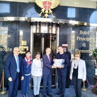 Il ringraziamento alla Famiglia Maccario dell’Hotel Principe di Piemonte di Cuneo: “Il benessere del turista in Città al primo posto”