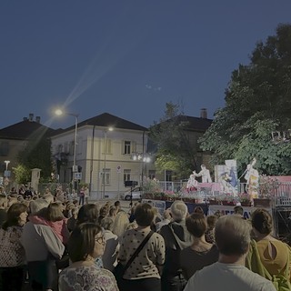 Alba si prepara alla Festa ’d Magg: corso Piave in festa con musica, spettacoli e negozi aperti Alba si prepara alla Festa ’d Magg: corso Piave in festa con musica, spettacoli e negozi aperti