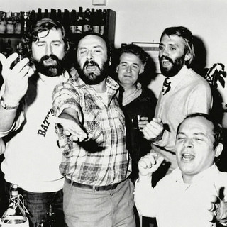 Francesco Guccini, Carlo Petrini e Azio Citi in un immagine ormai celebre Francesco Guccini, Carlo Petrini e Azio Citi in un immagine ormai celebre