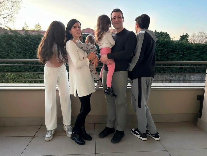 Direttore dell'ufficio postale di Caraglio e super papà: Poste Italiane celebra con lui il 19 marzo