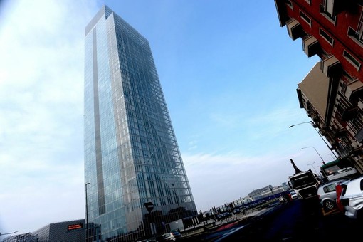 La Regione paga 3 milioni per chiudere il contenzioso sul grattacielo La Regione paga 3 milioni per chiudere il contenzioso sul grattacielo
