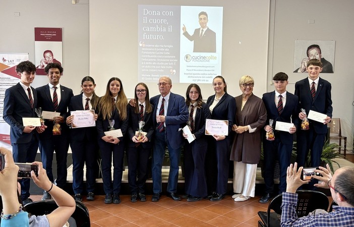 Mondovì, borse di studio al “Giolitti”: il riconoscimento che unisce merito e memoria Mondovì, borse di studio al “Giolitti”: il riconoscimento che unisce merito e memoria
