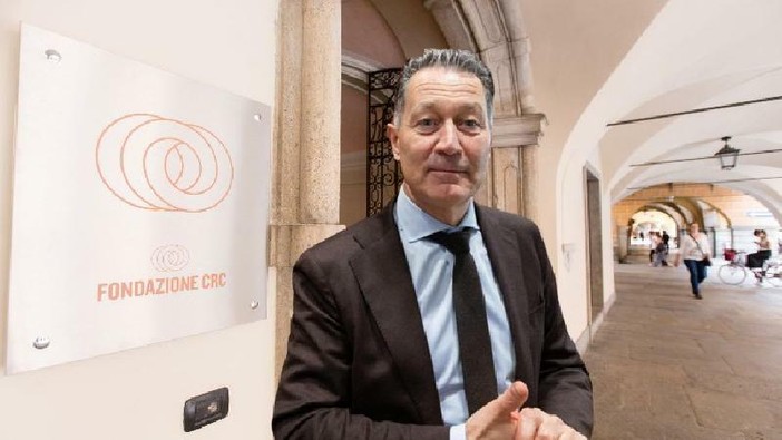 Mauro Gola
