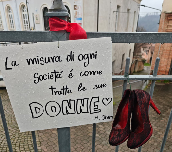 Farinél/ Ha ancora senso celebrare la giornata internazionale della donna? Spoiler: Sì Farinél/ Ha ancora senso celebrare la giornata internazionale della donna? Spoiler: Sì