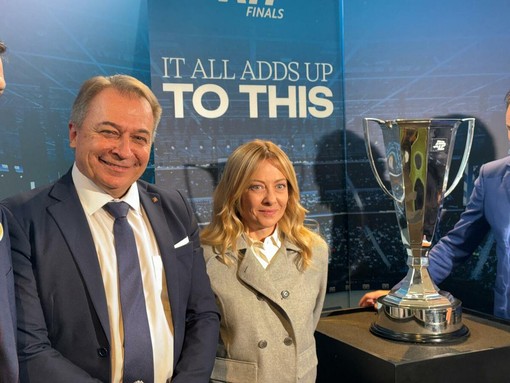 Vinitaly, Meloni allo spazio Piemonte. Bongioanni: "I suoi complimenti alla nostra terra per la capacità organizzativa straordinaria"