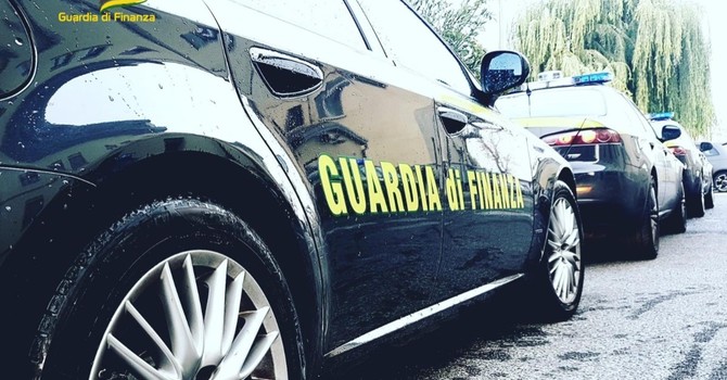 Le indagini condotte dal Nucleo Economico Finanziario della Guardia di Finanza avevano riguardato alcune presunte malversazioni nei municipi di Santo Stefano Roero, Montaldo Roero e Baldissero d'Alba, e nell'unione collinare partecipata dagli stessi Le indagini condotte dal Nucleo Economico Finanziario della Guardia di Finanza avevano riguardato alcune presunte malversazioni nei municipi di Santo Stefano Roero, Montaldo Roero e Baldissero d'Alba, e nell'unione collinare partecipata dagli stessi