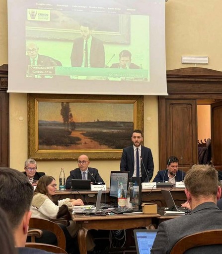 Cuneo, l’europarlamentare Giovanni Crosetto al Consiglio Comunale aperto sulle “Politiche dell’abitare" Cuneo, l’europarlamentare Giovanni Crosetto al Consiglio Comunale aperto sulle “Politiche dell’abitare"
