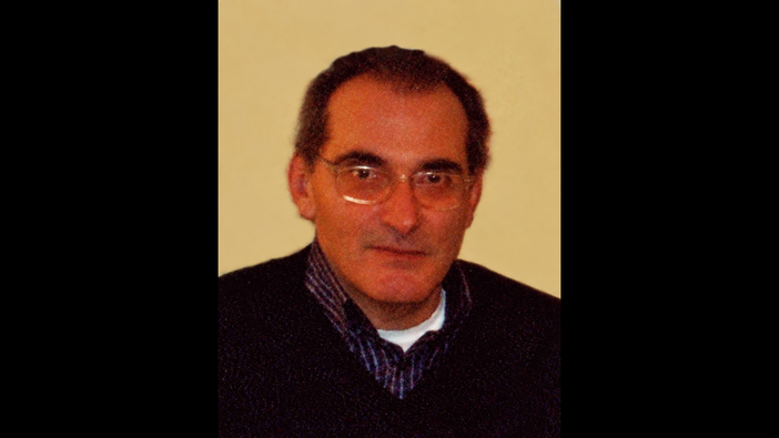 Addio a Giuseppe "Beppe" Oliva, Savigliano perde un artista eclettico Addio a Giuseppe "Beppe" Oliva, Savigliano perde un artista eclettico
