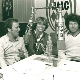 Gabriella Giordano a RMC con Roberto Arnaldi e Riccardo Cocciante