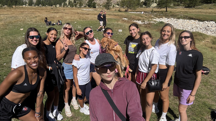 NO SERVICE, JUST GRANDA: Team building speciale per le Gatte di Granda Volley NO SERVICE, JUST GRANDA: Team building speciale per le Gatte di Granda Volley