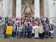 Il gruppo pensionati Rolfo con i vertici aziendali e don Enzo Torchio, al Santuario nuovo della Madonna dei Fiori di Bra