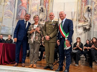 Bruna Sanino figlia di Giovanni a cui va la Medaglia d'Onore Bruna Sanino figlia di Giovanni a cui va la Medaglia d'Onore