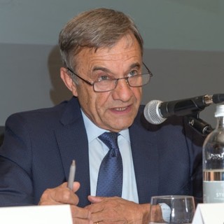 Giuliano Viglione, guida l'Associazione Commercianti Albesi dal 2017, dopo esserne stato a lungo a direttore