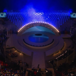 La foto della cerimonia di chiusura dei Giochi Olimpici Milano-Cortina 2026 condivisa dalla Rappresentanza in Italia della Commissione europea La foto della cerimonia di chiusura dei Giochi Olimpici Milano-Cortina 2026 condivisa dalla Rappresentanza in Italia della Commissione europea