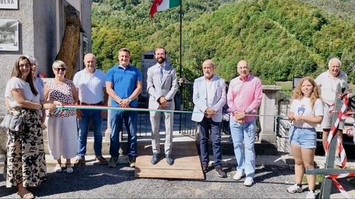 Valcasotto celebra San Ludovico e l’orgoglio di comunità: inaugurata la mostra fotografica itinerante Valcasotto celebra San Ludovico e l’orgoglio di comunità: inaugurata la mostra fotografica itinerante