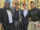 George Clooney con il personale dell'Hotel Lovera Palace