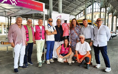 Saluzzo, il gruppo di professionisti sanitari impegnati al Villaggio del cuore in occasione del Giro d'Italia Women 2026