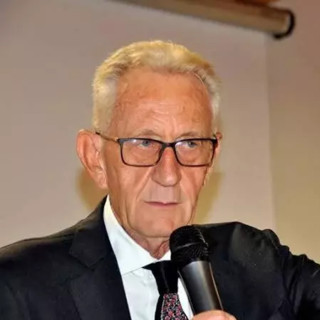 Roccavione, incontro aperto con Beppe Ghisolfi sull'educazione finanziaria Roccavione, incontro aperto con Beppe Ghisolfi sull'educazione finanziaria