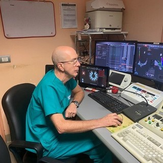 Il dottor Marco Scaglione, primario della Cardiologia del Massaia che si conferma eccellenza sanitaria