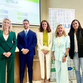 Da sinistra: Elena Chiti - FuturItaly, Augusto Bargoni - UniTo, Elisa Truant - UniTo (Cuneo), Luisa Silvestro - Camera di Commercio di Cuneo, Emma Durand - Segretario Generale UPE 05