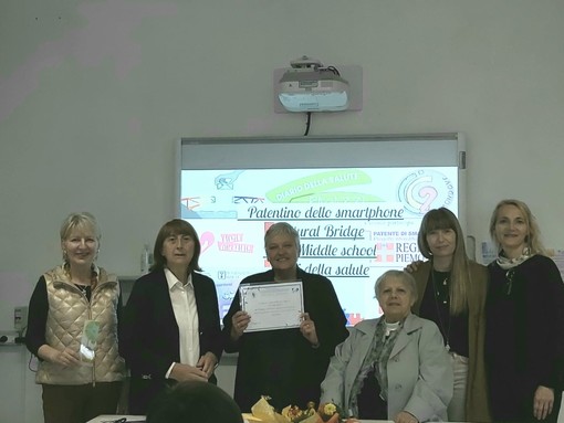 La FIDAPA premia l'istituto comprensivo Mondovì 2 per un progetto sull'uso consapevole di Internet