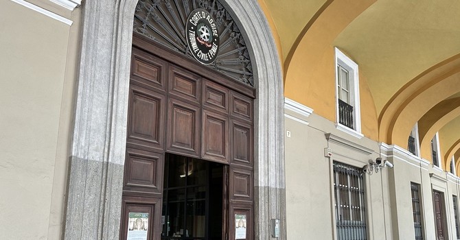L'ingresso del tribunale di Cuneo