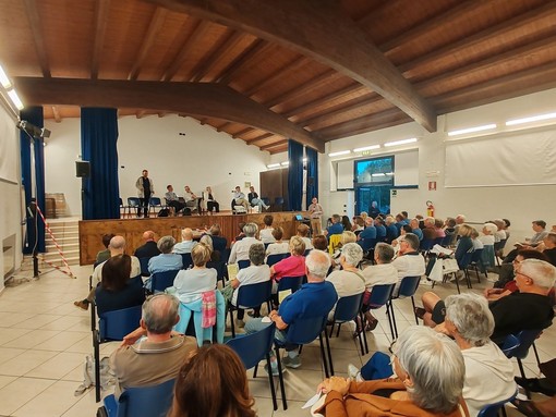 Cuneo, il quartiere San Rocco incontra Giunta e Alpini Cuneo, il quartiere San Rocco incontra Giunta e Alpini