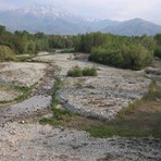 Il torrente Gesso in secca, a Cuneo