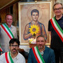I sindaci con l'icona di San Pier Giorgio Frassati: in alto da sinistra Ivo Bussone (Valloriate), Paolo Bottero (Gaiola), Giacomo Doglio (Rittana), in basso da sinistra Manuel Guerra (Roccasparvera) e Loris Emanuel (Moiola) I sindaci con l'icona di San Pier Giorgio Frassati: in alto da sinistra Ivo Bussone (Valloriate), Paolo Bottero (Gaiola), Giacomo Doglio (Rittana), in basso da sinistra Manuel Guerra (Roccasparvera) e Loris Emanuel (Moiola)