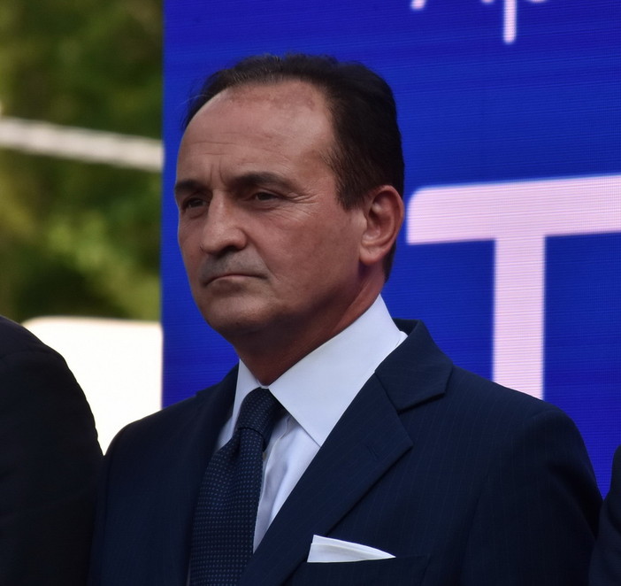 Bonus Vesta, click day tra disagi e polemiche: Cirio e Marrone si scusano e chiedono verifiche