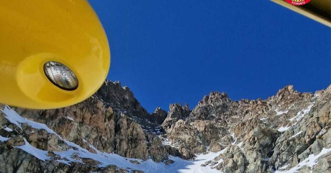 Il canalone dove è caduto l'uomo deceduto Il canalone dove è caduto l'uomo deceduto