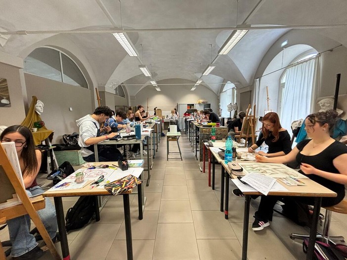 Certame fenogliano, studenti del Govone alla prova con “Il partigiano Johnny” Certame fenogliano, studenti del Govone alla prova con “Il partigiano Johnny”