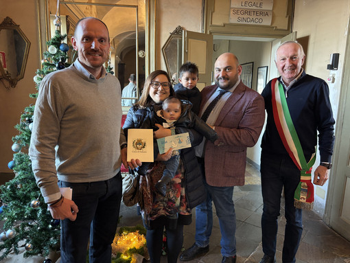 Bonus bebè a Castellar, premiata la famiglia Radosta