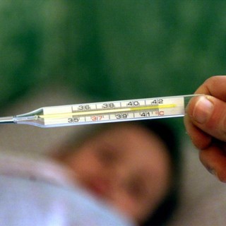 Attenzione: l’influenza e anche il vaccino sono arrivati Attenzione: l’influenza e anche il vaccino sono arrivati