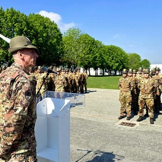 Il comandante delle truppe alpine Risi in visita al Secondo reggimento Alpini di Cuneo Il comandante delle truppe alpine Risi in visita al Secondo reggimento Alpini di Cuneo