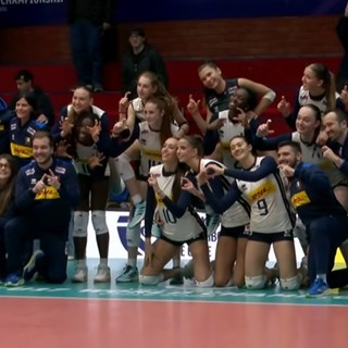 Le Azzurrine festeggiano la vittoria contro il Portorico