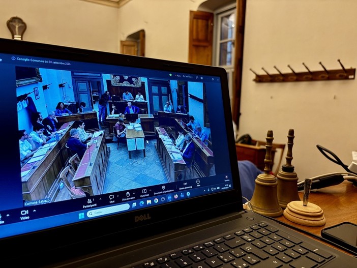 Il Consiglio comunale di Saluzzo approva all’unanimità quattro ordini del giorno su Rsa, trasporto pubblico, 118 e rotonda al bivio per Cardè Il Consiglio comunale di Saluzzo approva all’unanimità quattro ordini del giorno su Rsa, trasporto pubblico, 118 e rotonda al bivio per Cardè